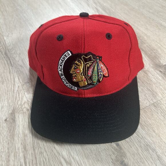 Vintage‎ Chicago Blackhawks Hat Snapback NHL The Game Red Black Wool Blend Cap - Picture 1 of 8